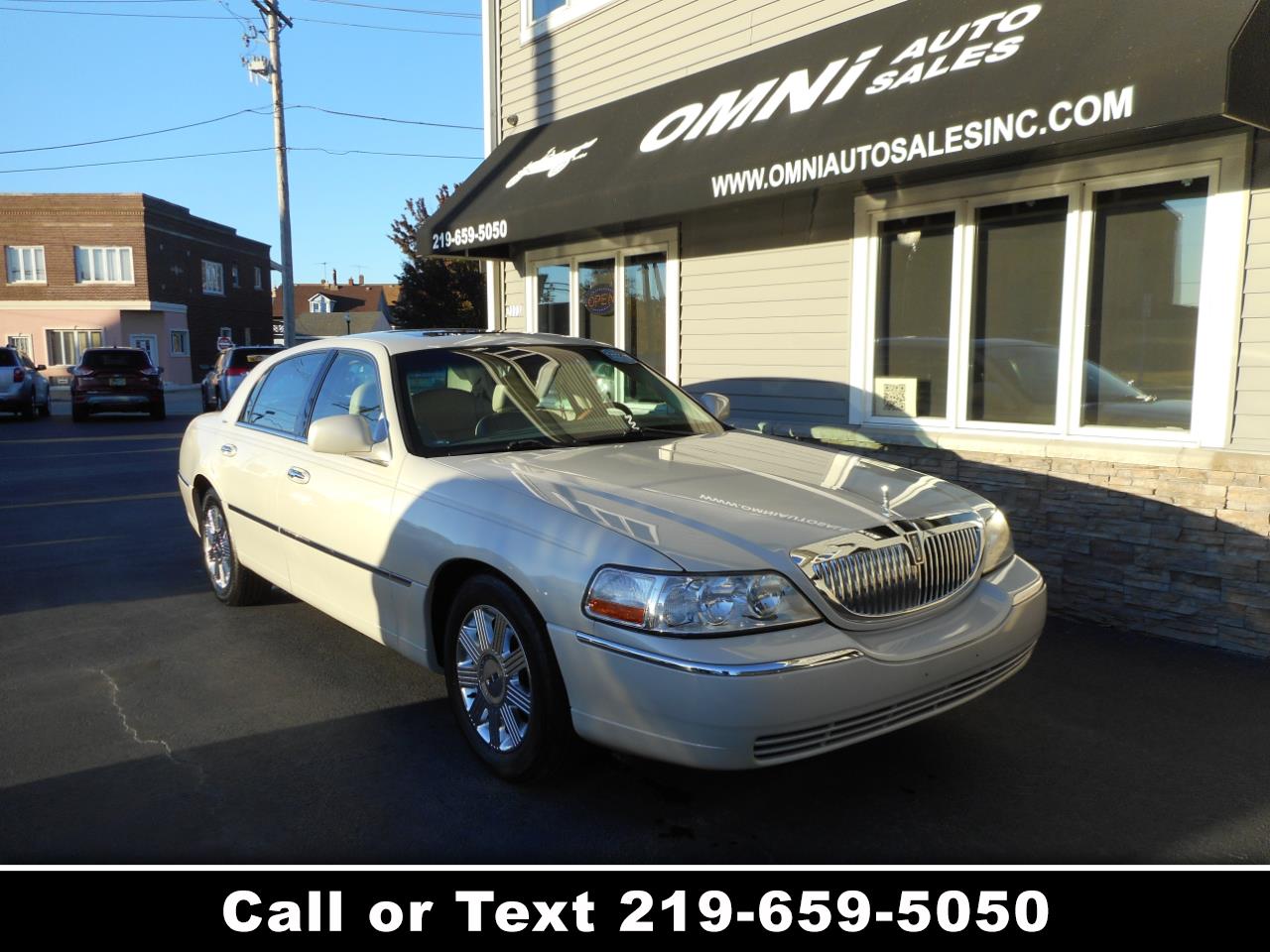 2004 Lincoln Town Car 4dr Sdn Ultimate