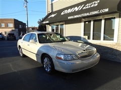 2004 Lincoln Town Car 