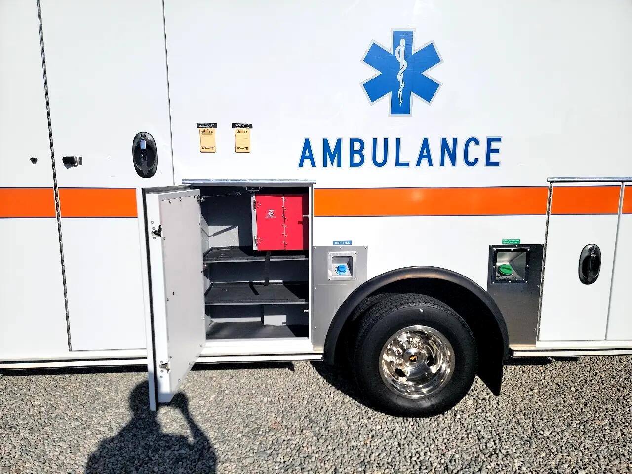 Chevrolet Express  2013