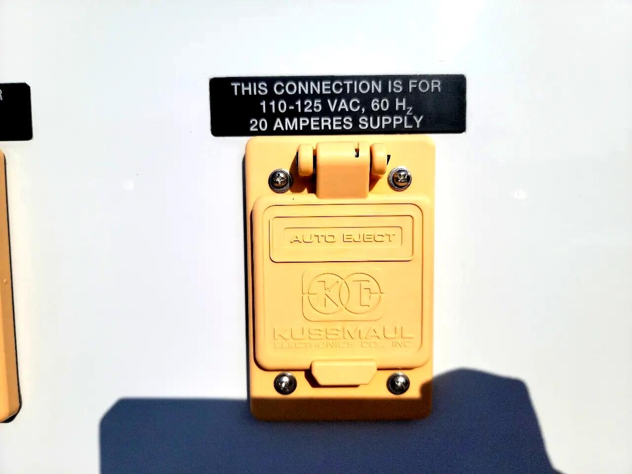 Chevrolet Express  2013