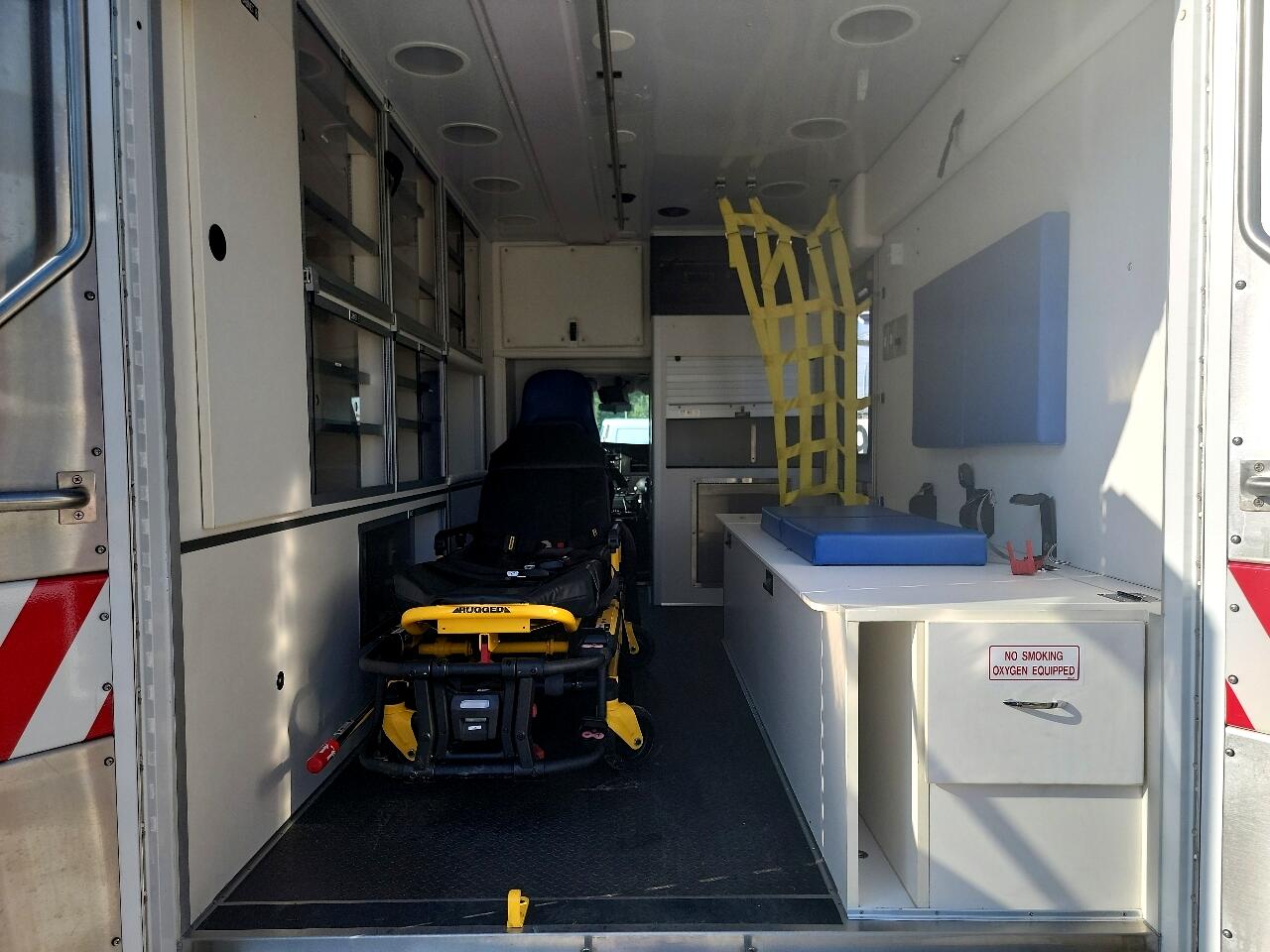 Chevrolet Express  2013