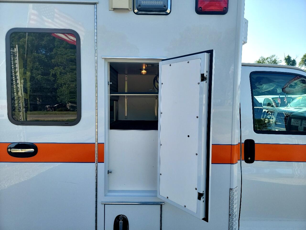 Chevrolet Express  2013