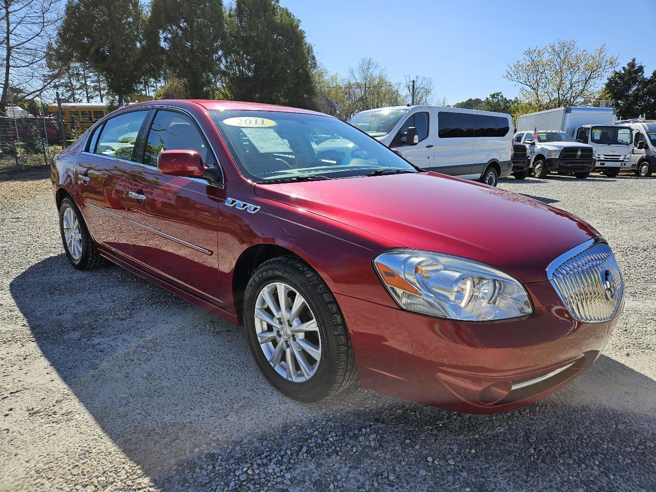 Buick Lucerne  2011