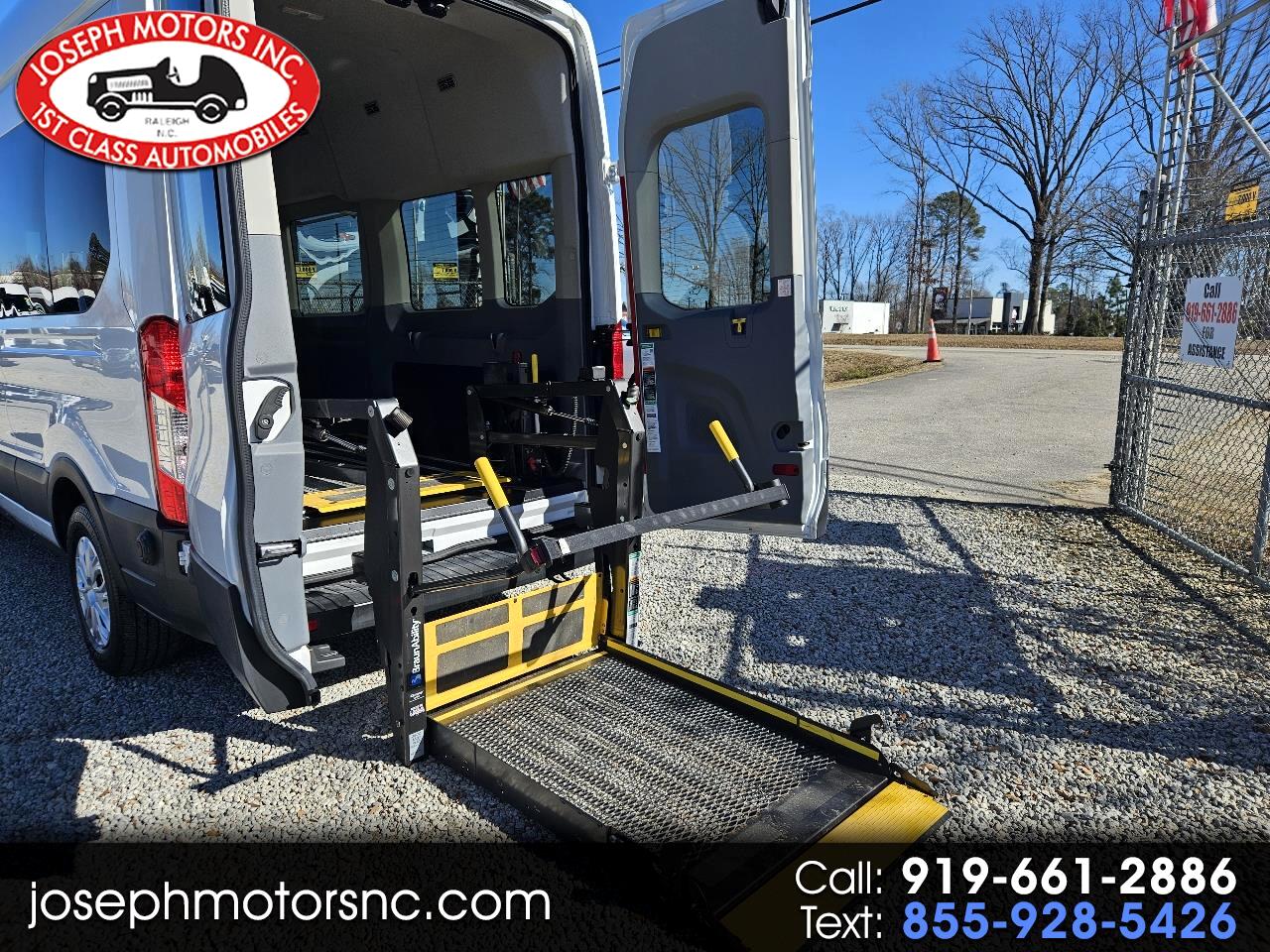 2019 Ford Transit Passenger Van XL's photo