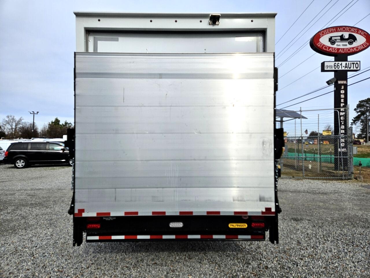 Chevrolet 4500 LCF Gas  2023