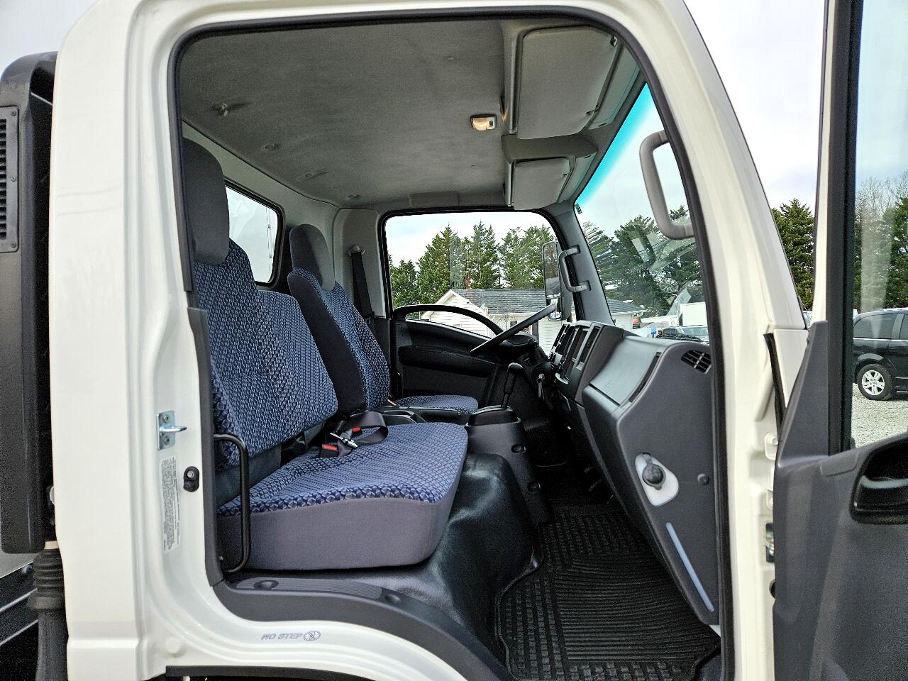 Chevrolet 4500 LCF Gas  2023