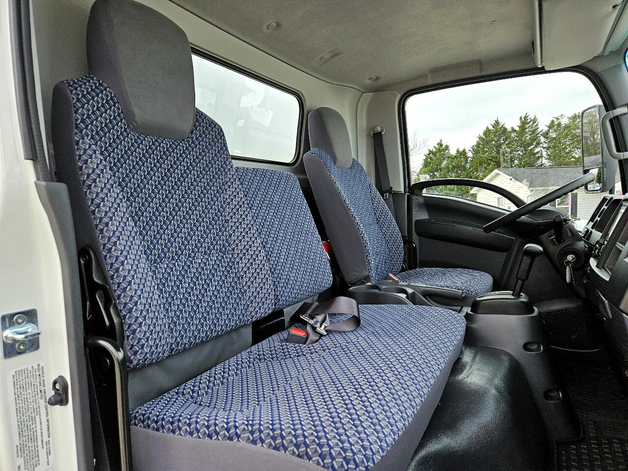 Chevrolet 4500 LCF Gas  2023