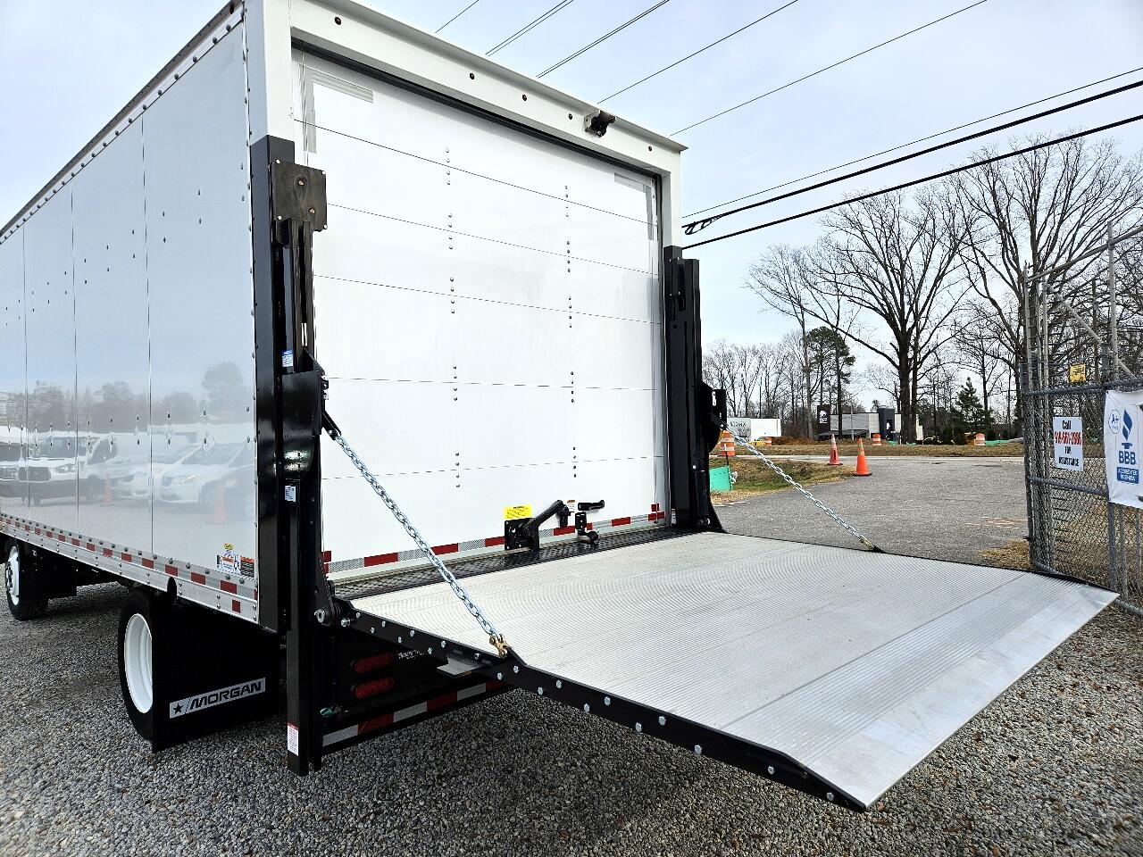 Chevrolet 4500 LCF Gas  2023