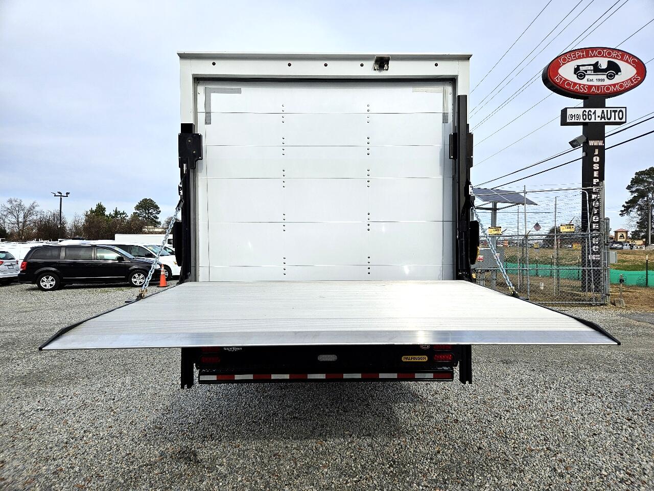 Chevrolet 4500 LCF Gas  2023