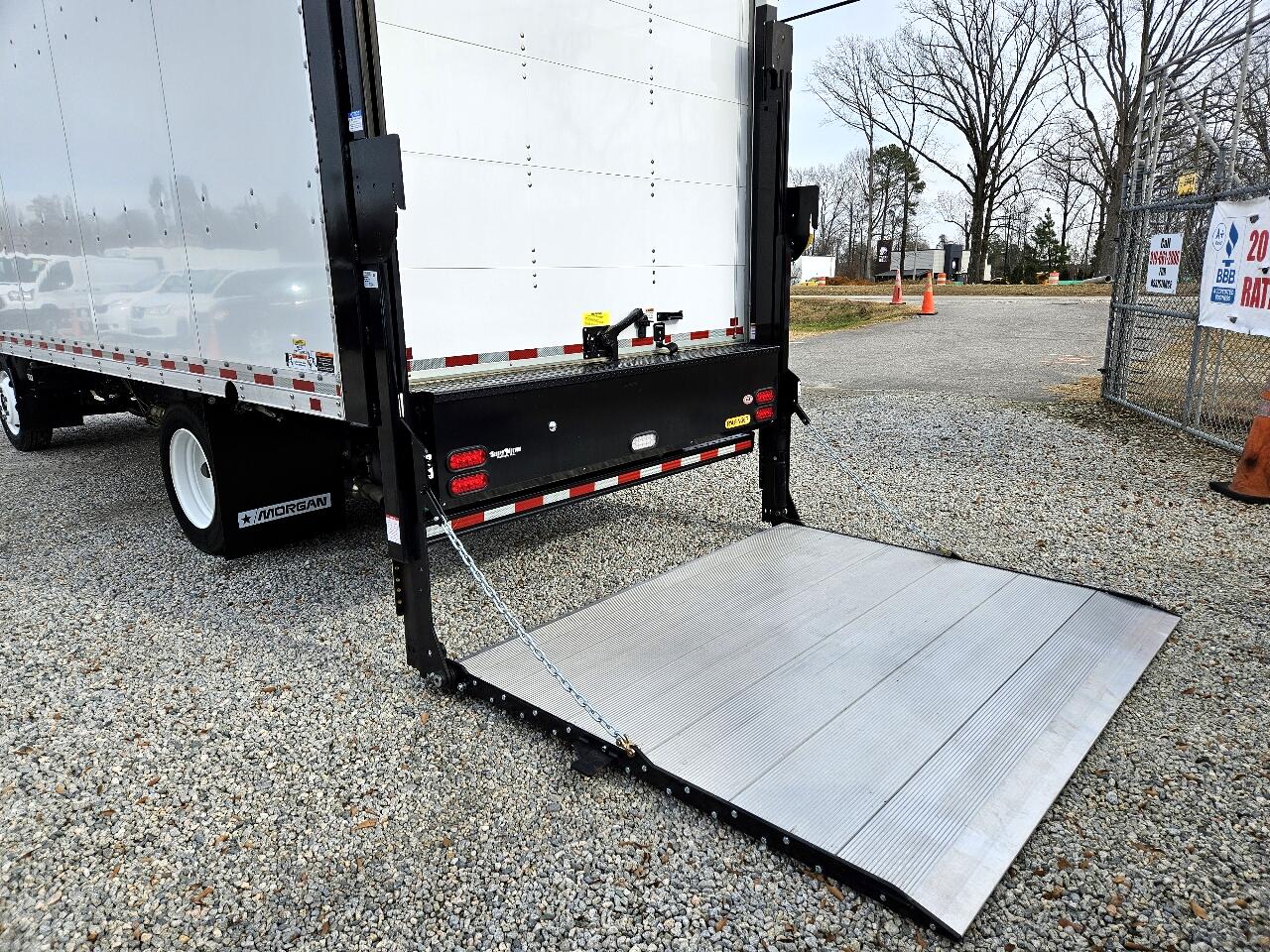 Chevrolet 4500 LCF Gas  2023