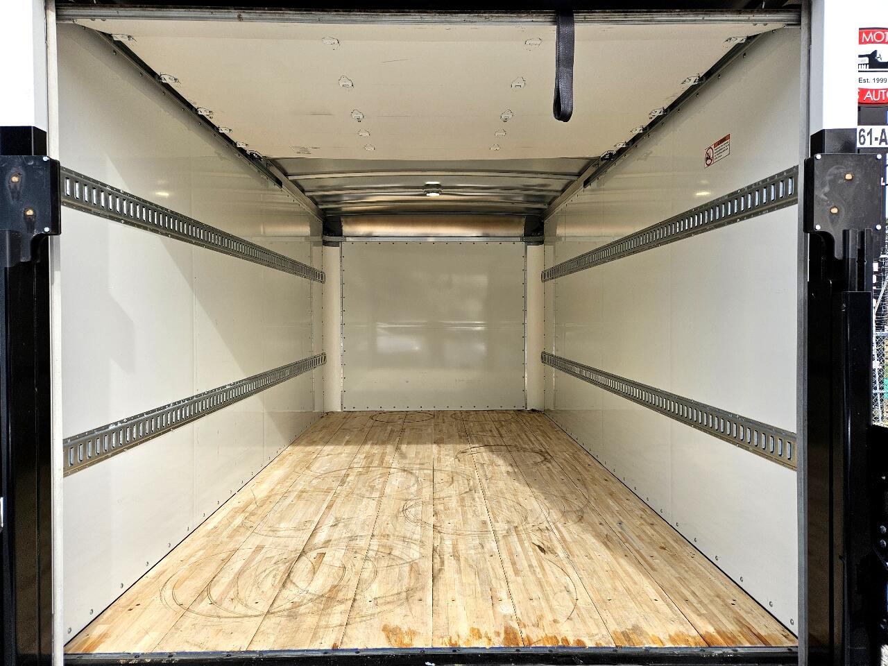 Chevrolet 4500 LCF Gas  2023