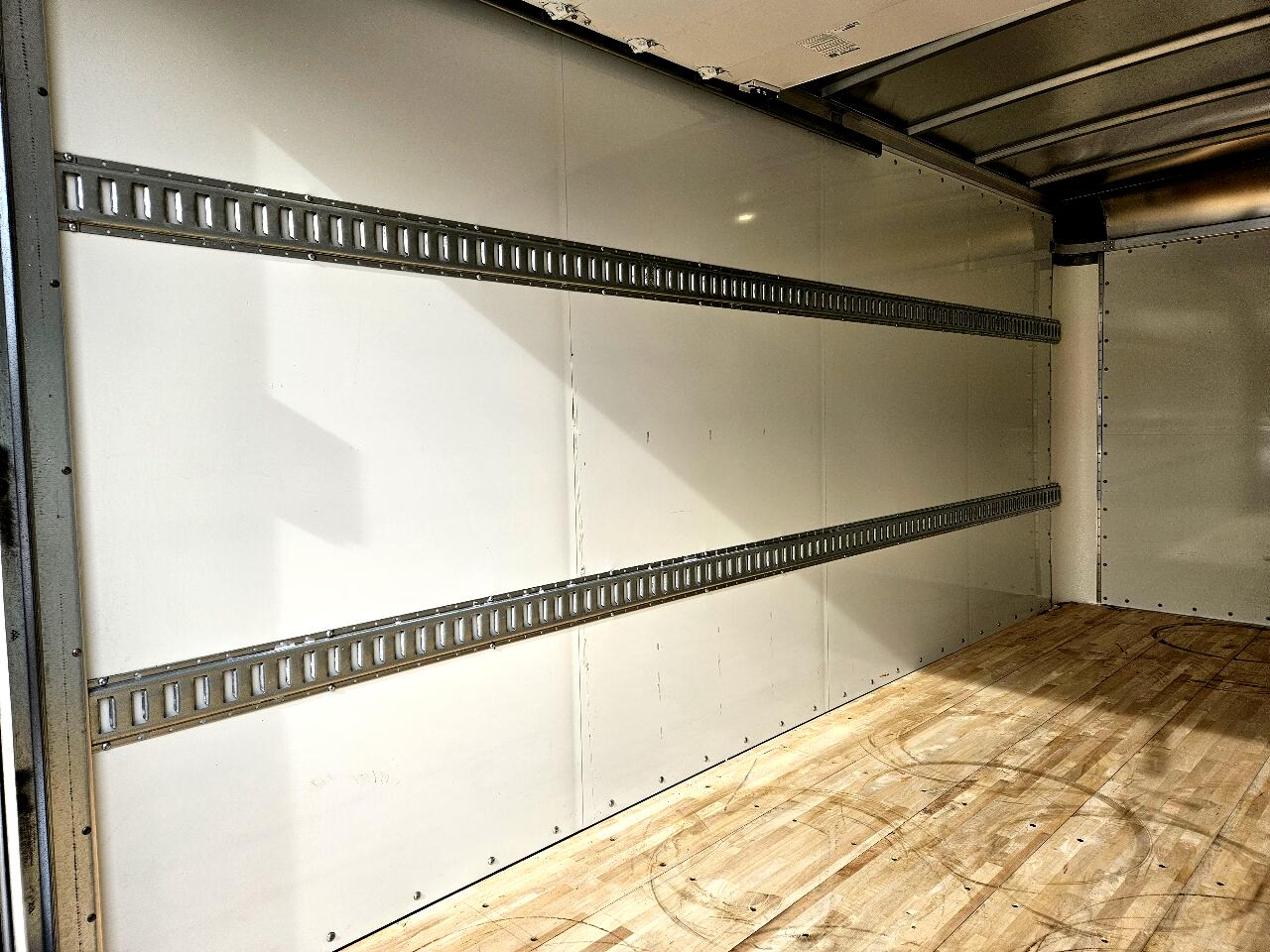 Chevrolet 4500 LCF Gas  2023