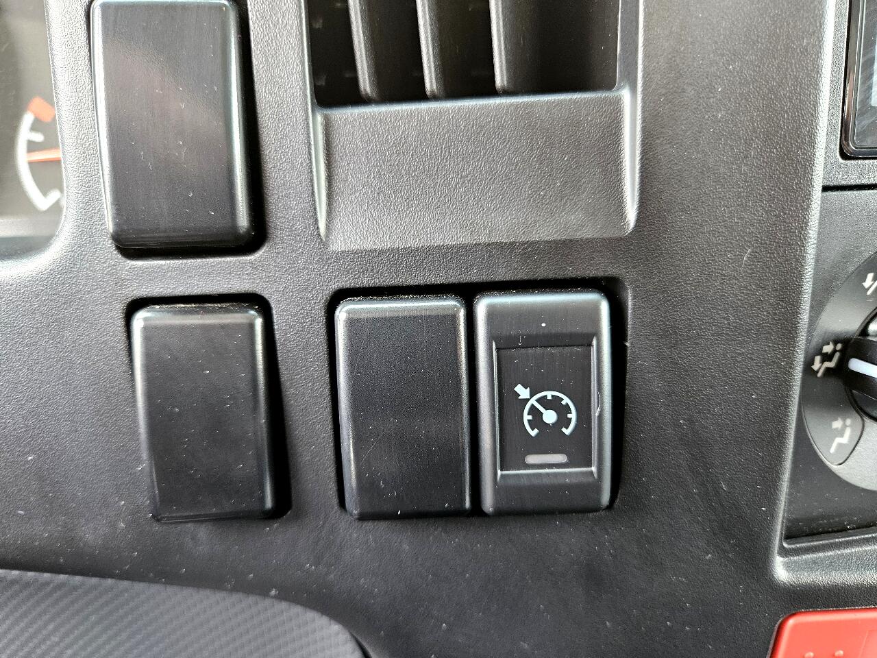 Chevrolet 4500 LCF Gas  2023