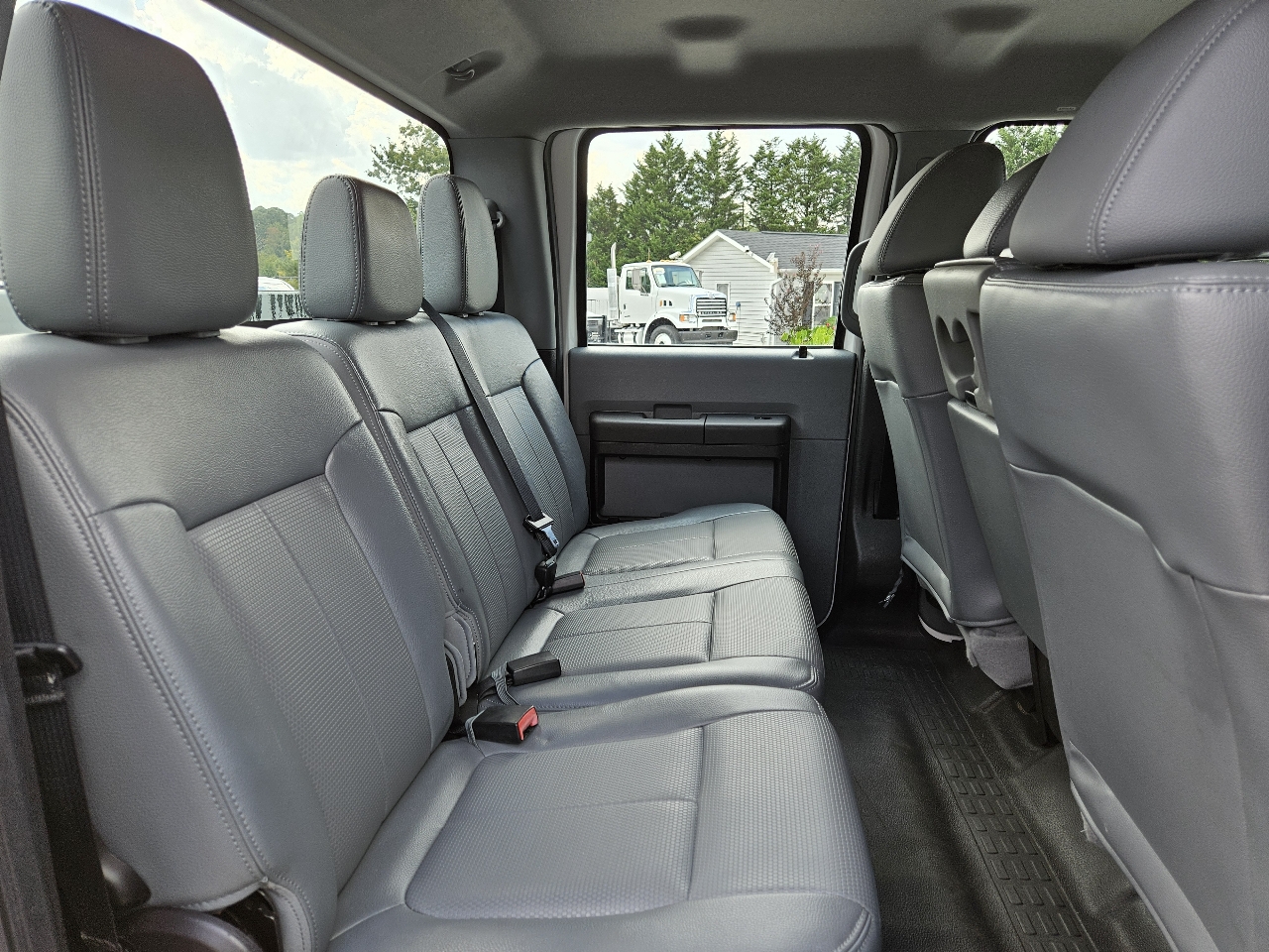 Ford F-250 SD  2016 Ford F-250 SD  2016