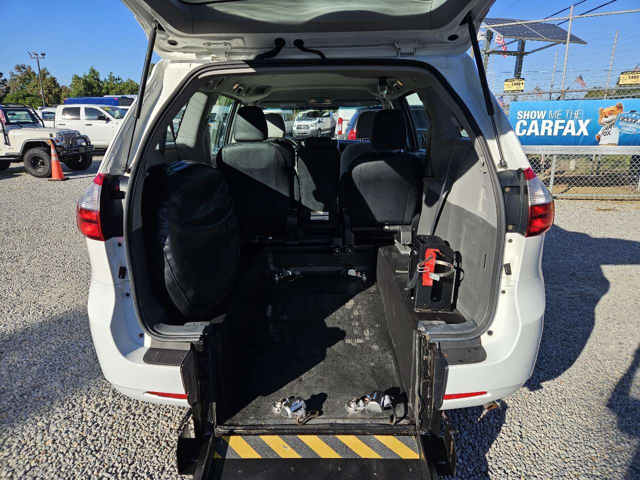 Toyota Sienna  2016 Toyota Sienna  2016