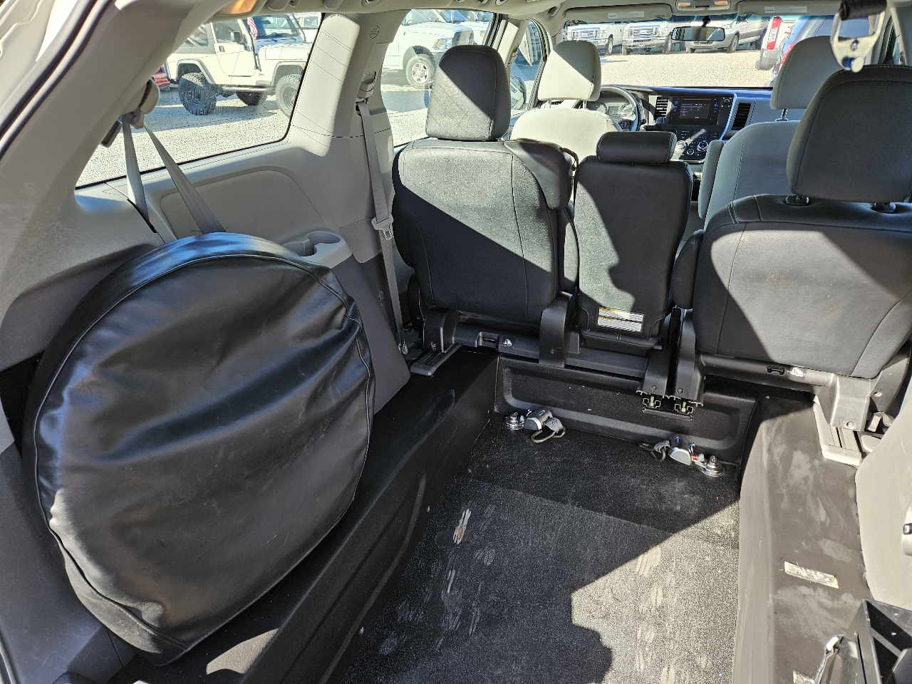 Toyota Sienna  2016 Toyota Sienna  2016