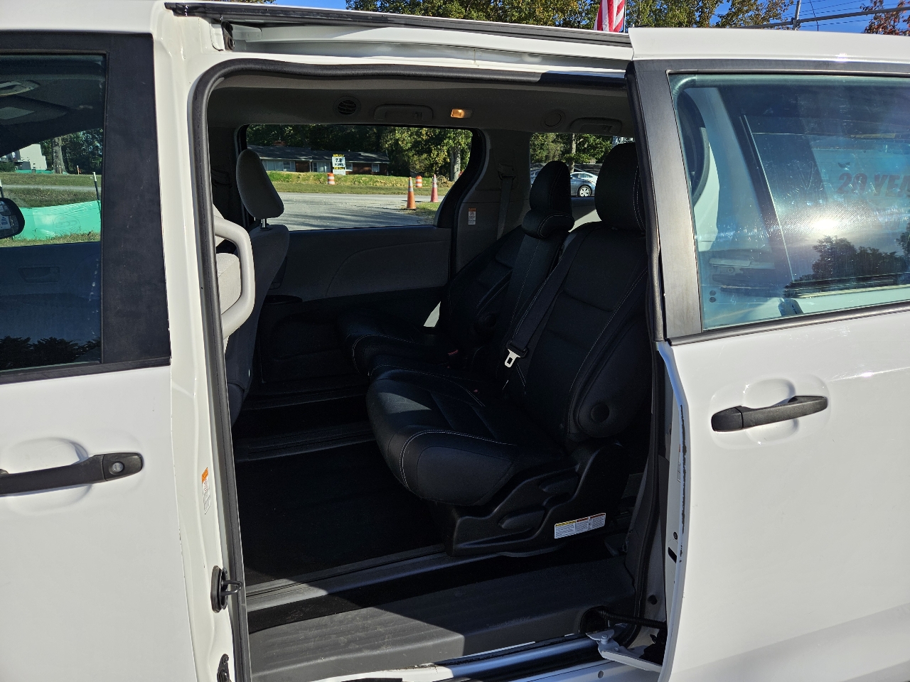 Toyota Sienna  2016 Toyota Sienna  2016