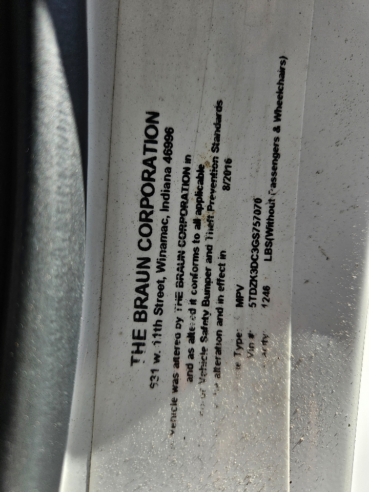 Toyota Sienna  2016 Toyota Sienna  2016