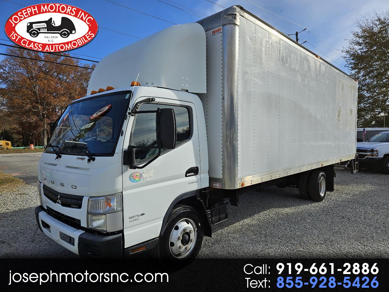 2014 Mitsubishi Fuso FE 20 Foot Box Truck, For Sale In Raleigh, NC.