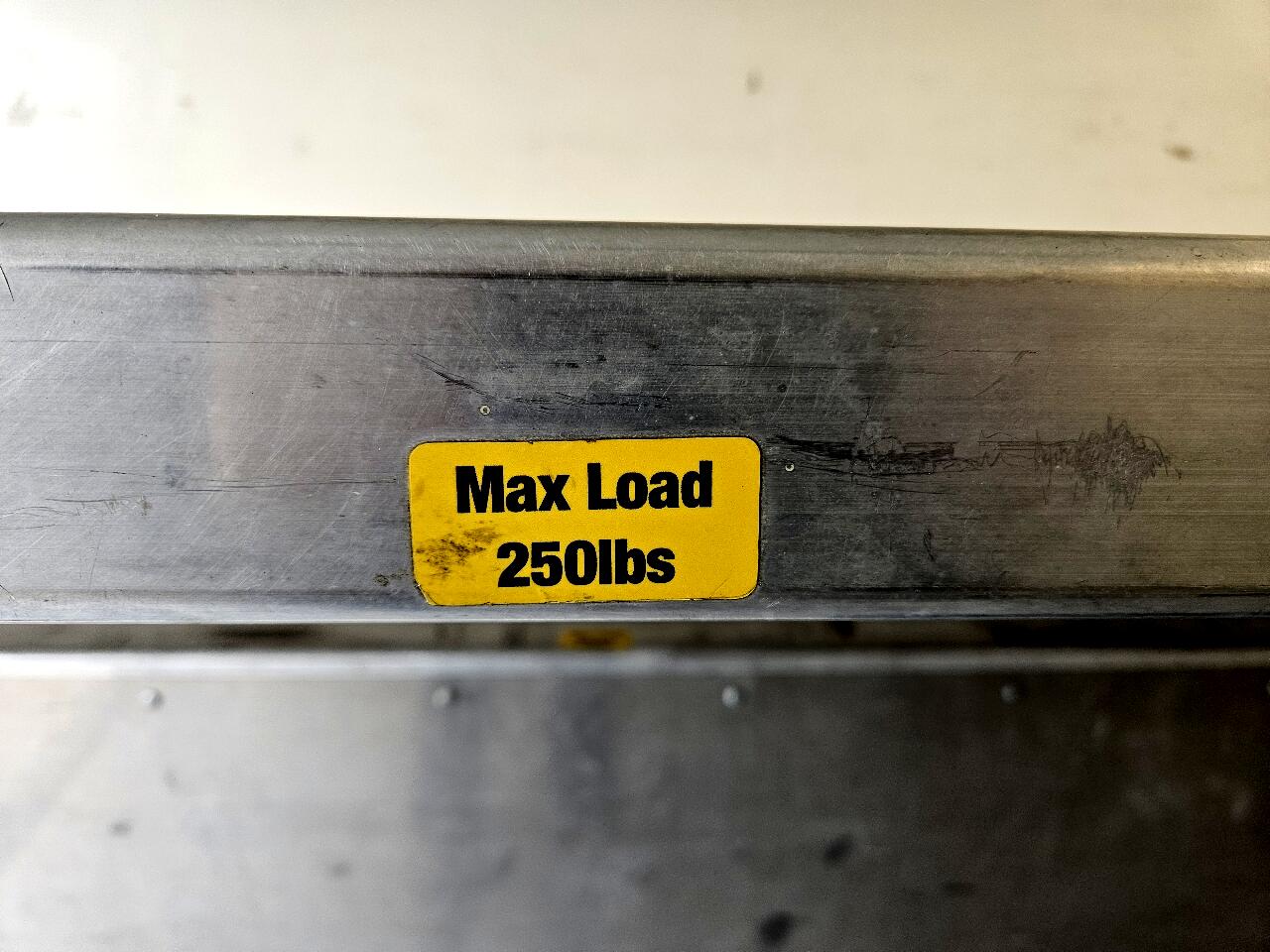 Chevrolet Express  2021