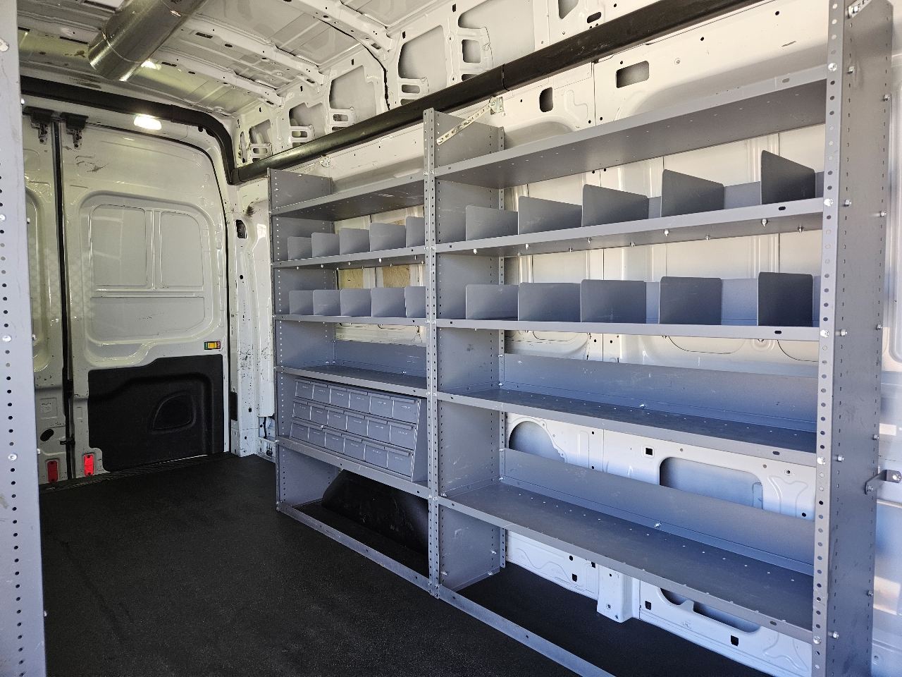 Ford Transit 250 Van High Roof w/Sliding Pass. 148-in. WB EL 2016