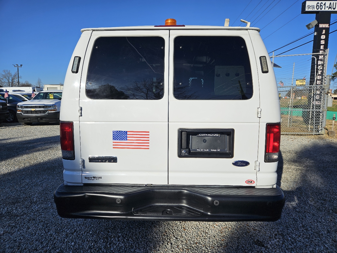 Ford Econoline E-250 2014