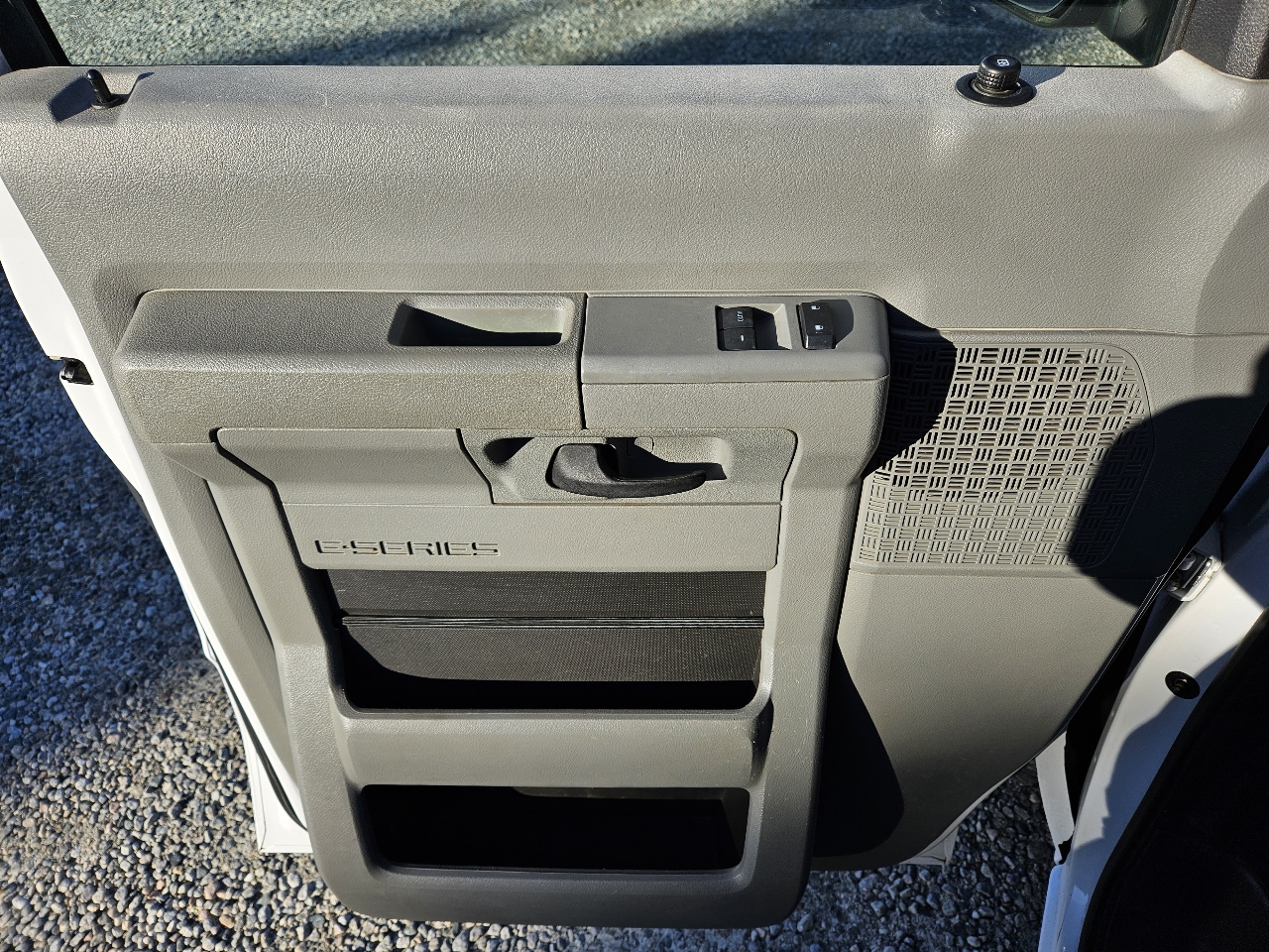 Ford Econoline E-250 2014