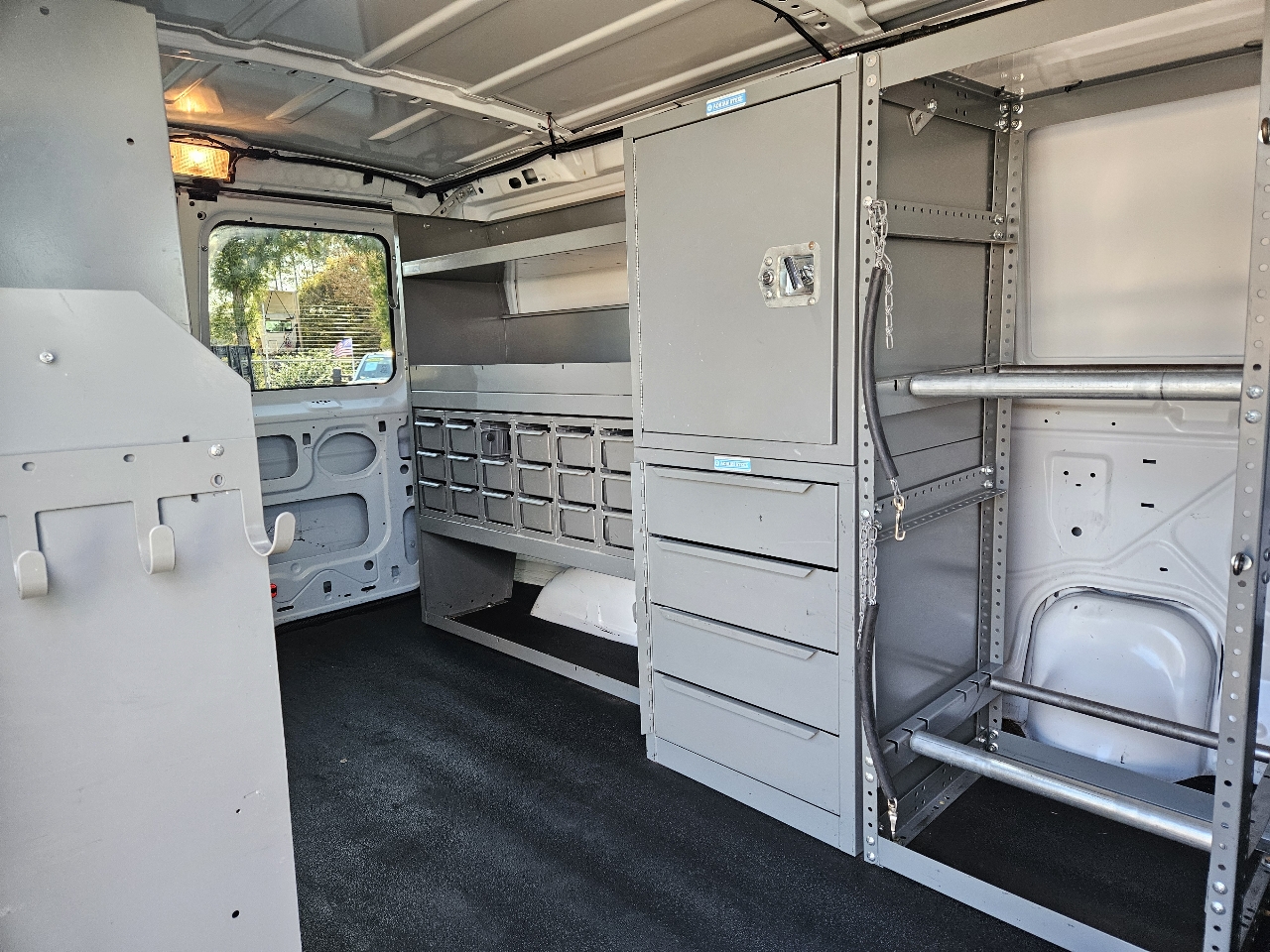 Ford Econoline E-250 2014