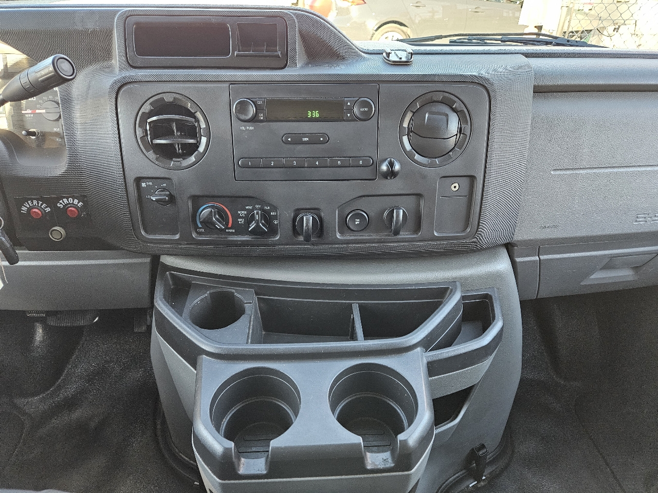 Ford Econoline E-250 2014