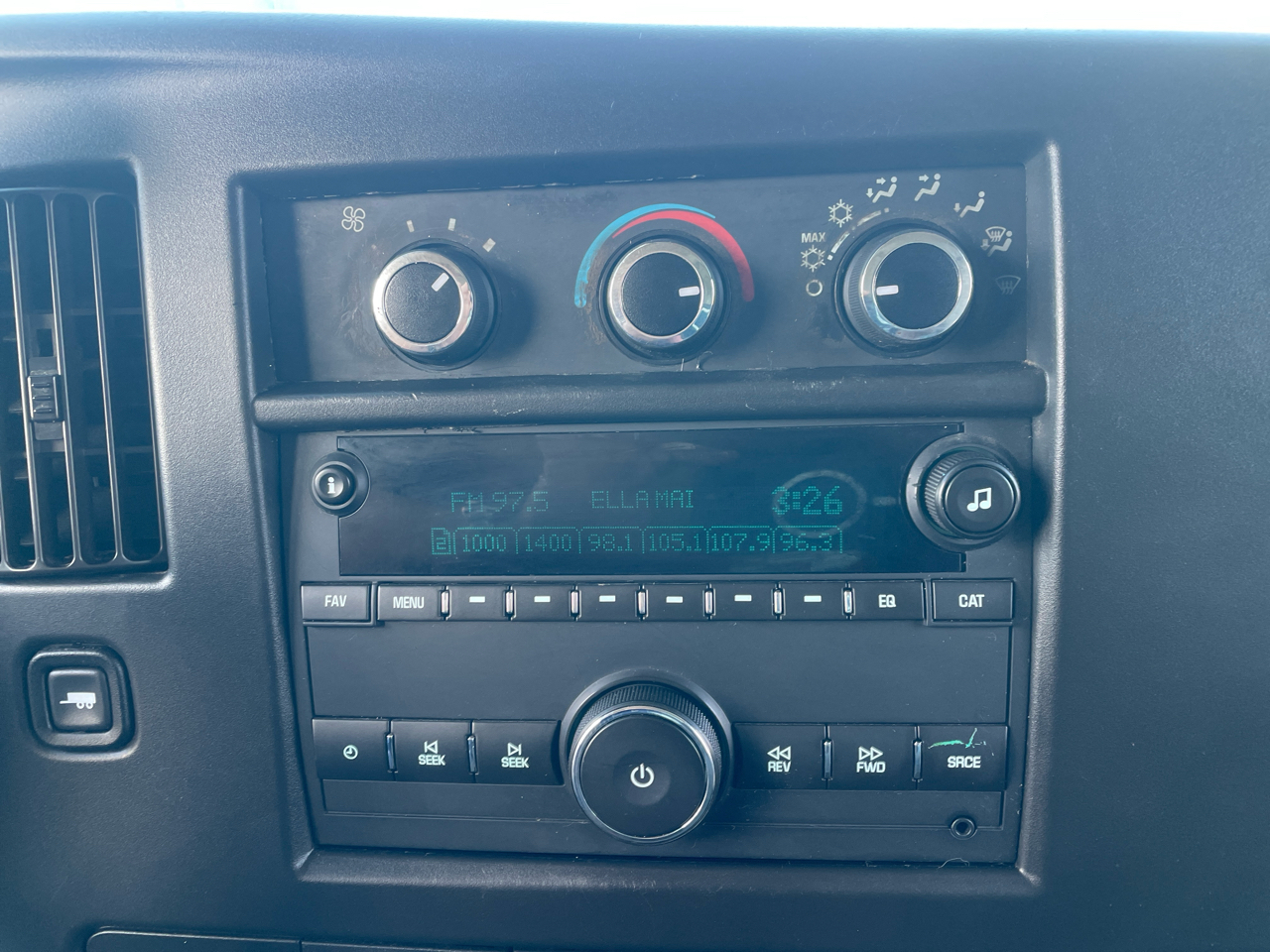 Chevrolet Express Cutaway  2019