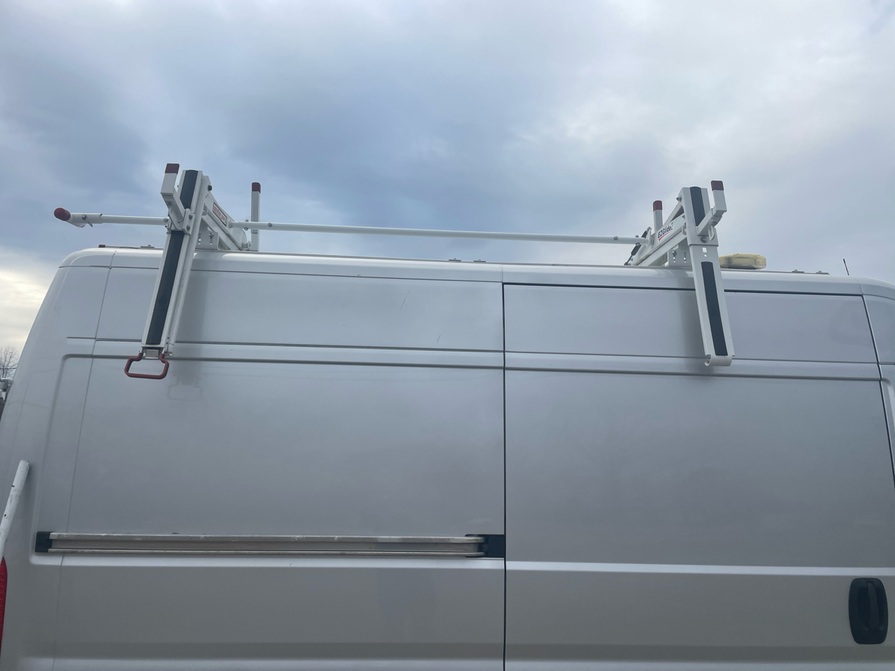 RAM ProMaster Cargo Van 1500 High Roof 136" WB 2018