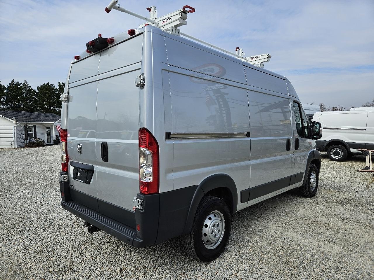 RAM ProMaster Cargo Van 1500 High Roof 136" WB 2018