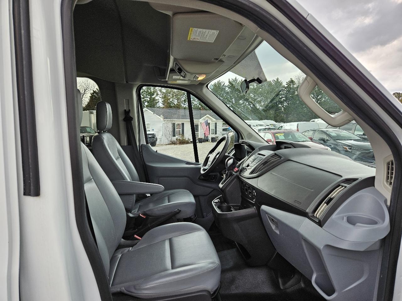 Ford Transit  2019