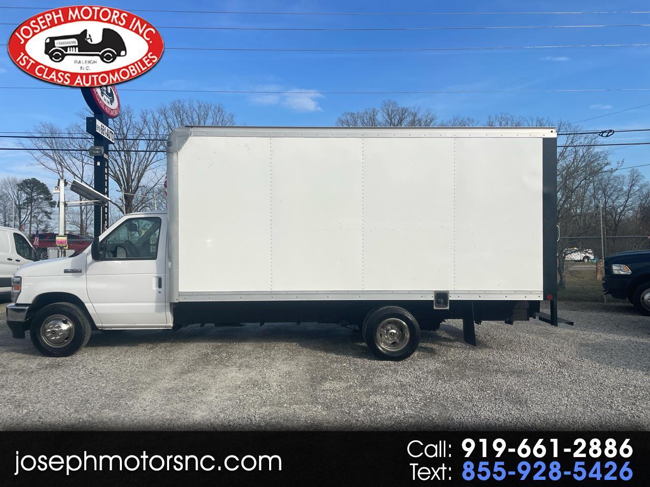 Ford E-Series Cutaway  2021