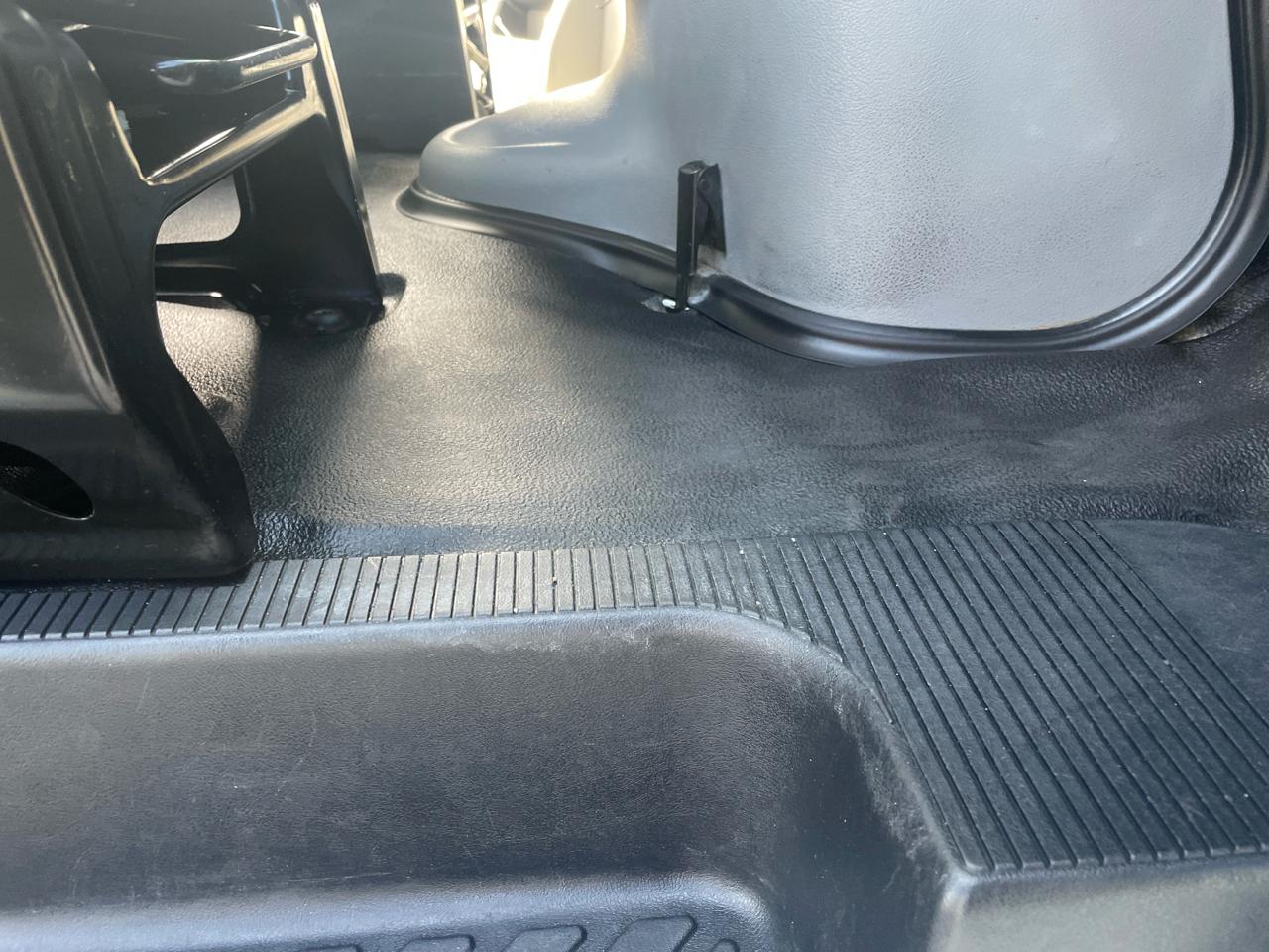 Ford E-Series Cutaway  2021