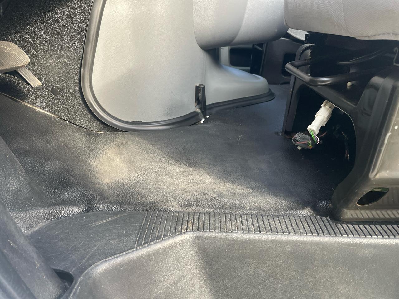 Ford E-Series Cutaway  2021