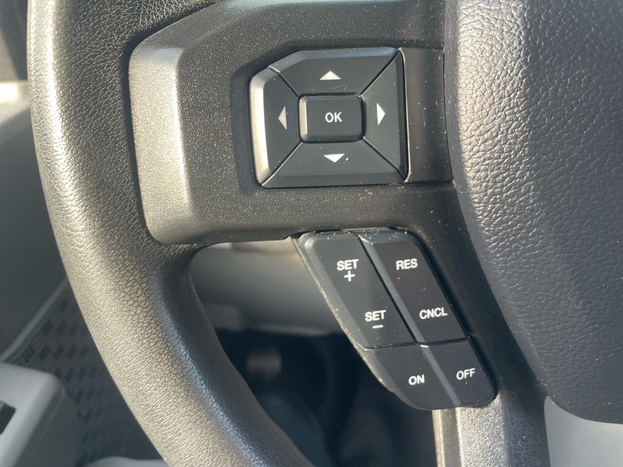 Ford E-Series Cutaway  2021