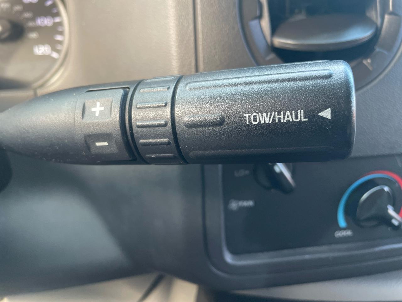 Ford E-Series Cutaway  2021