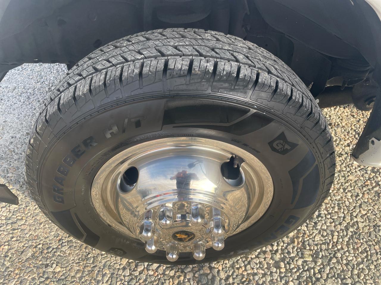 Ford E-Series Cutaway  2021