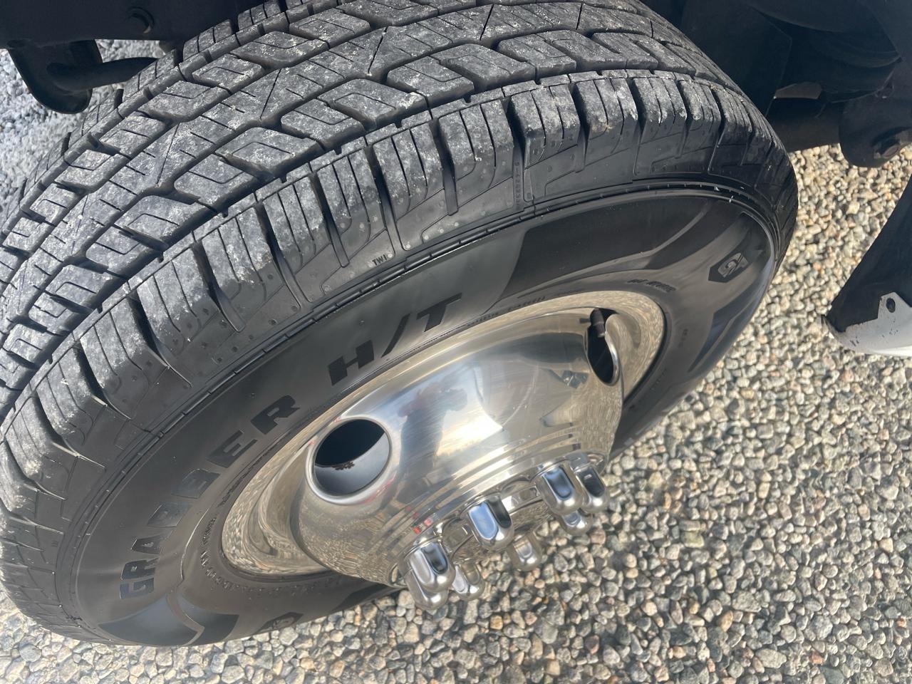 Ford E-Series Cutaway  2021