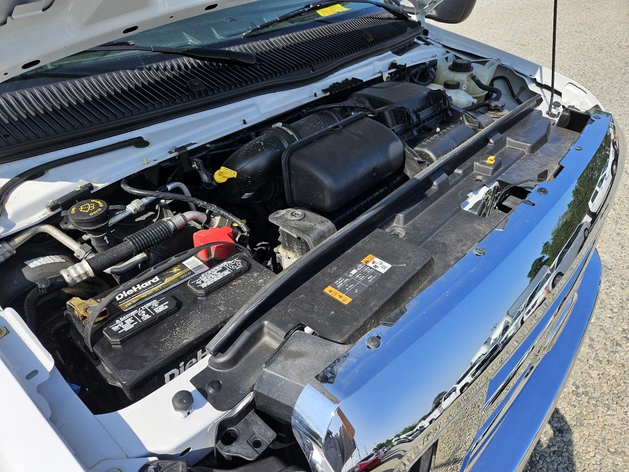 Ford E-Series Cutaway  2021