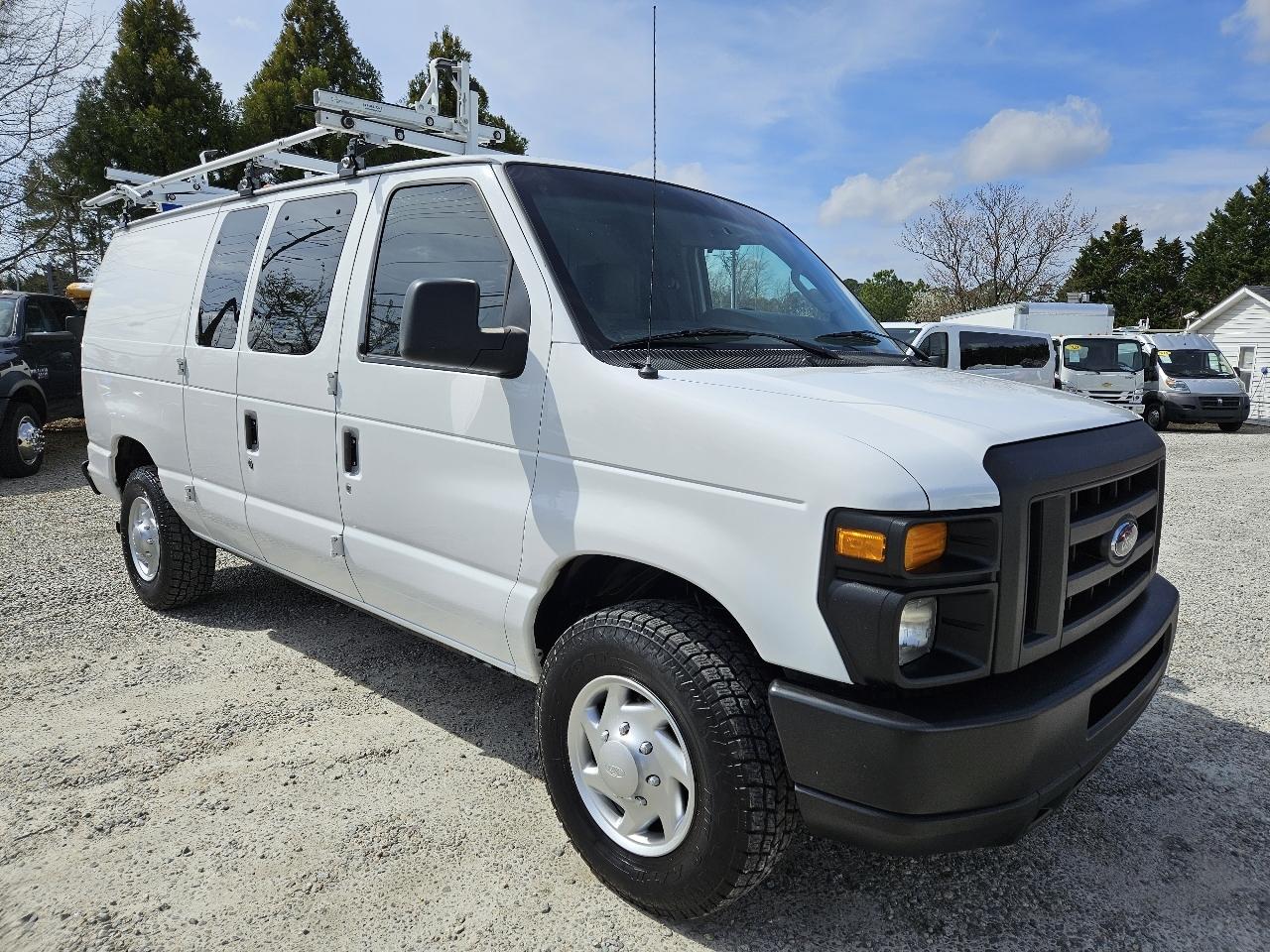 Ford Econoline Cargo Van  2011