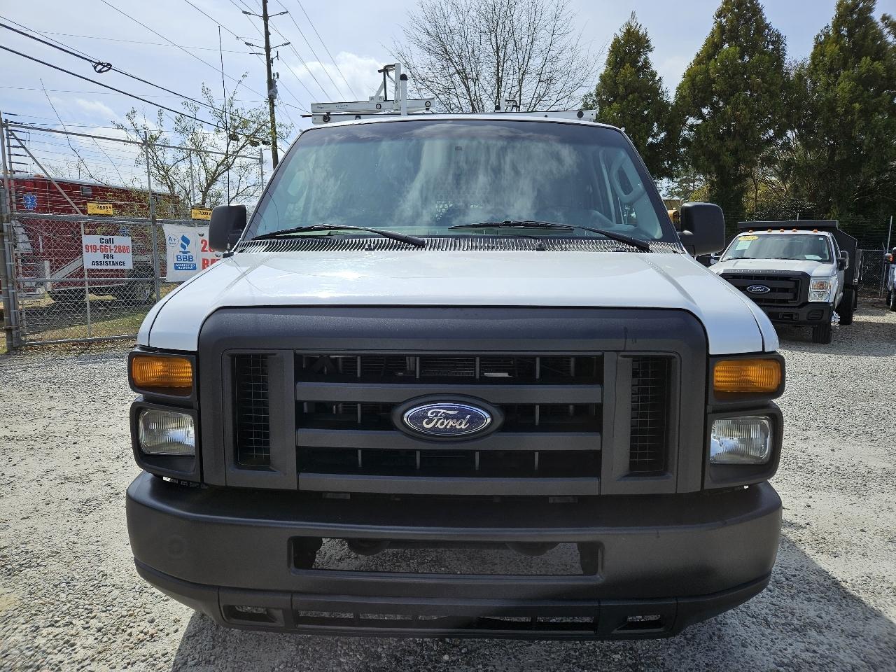 Ford Econoline Cargo Van  2011