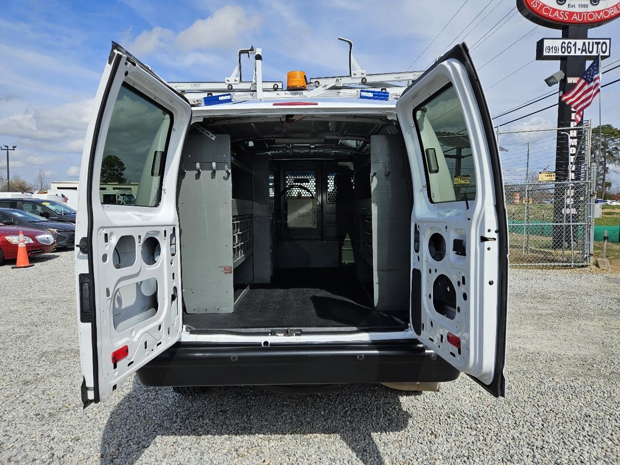 Ford Econoline Cargo Van  2011