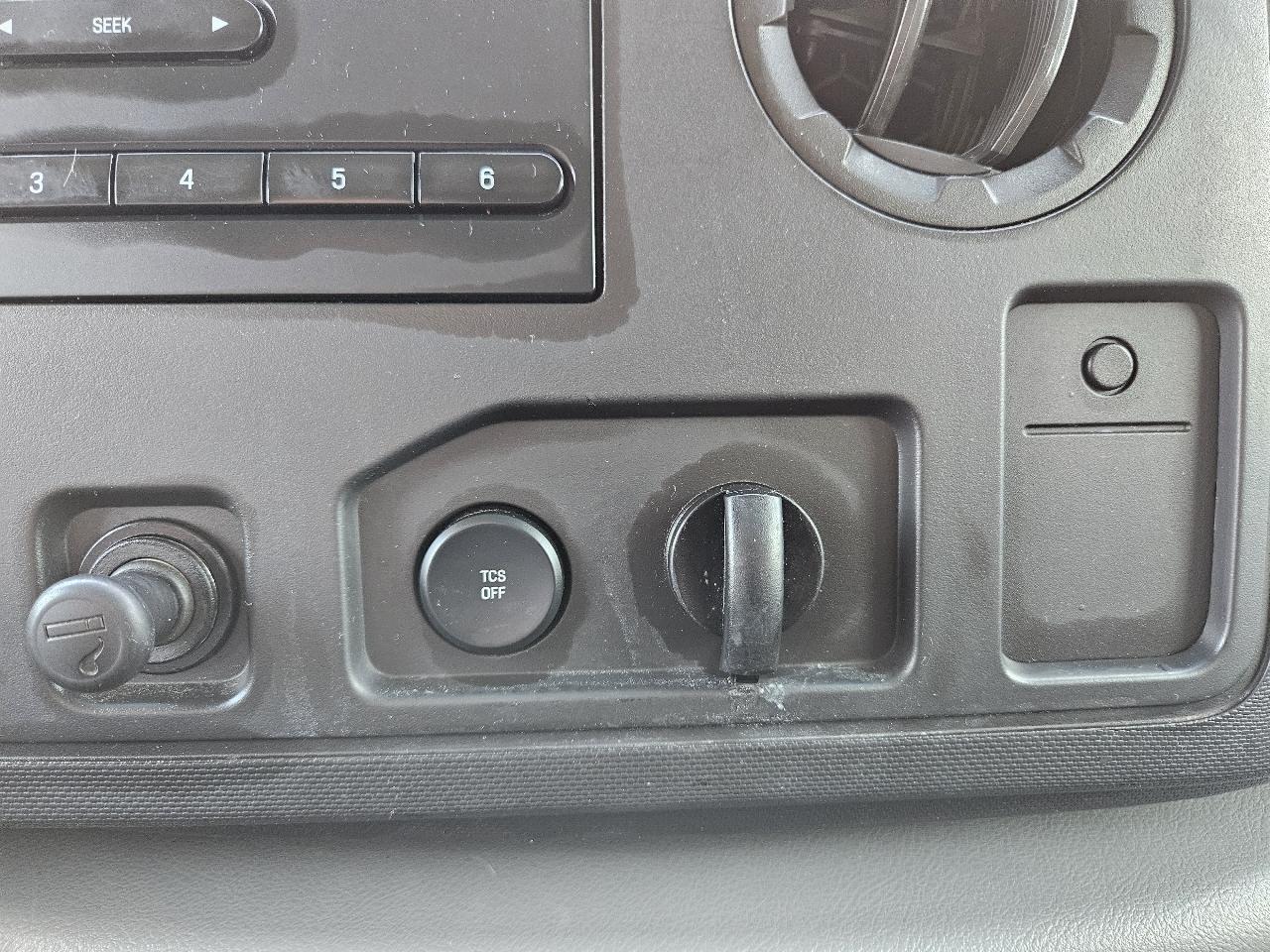 Ford Econoline Cargo Van  2011