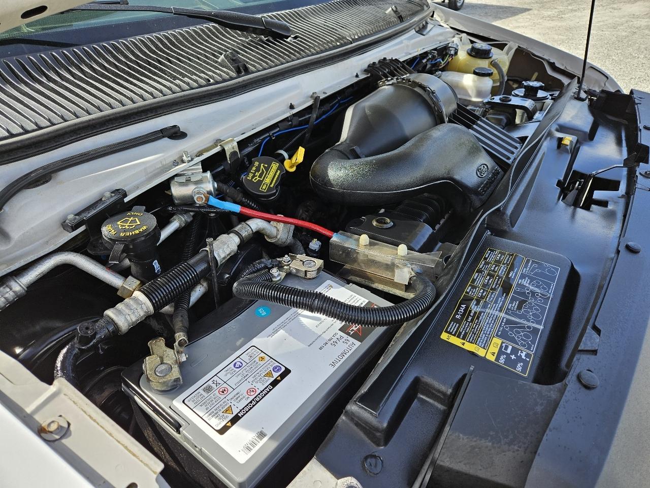 Ford Econoline Cargo Van  2011