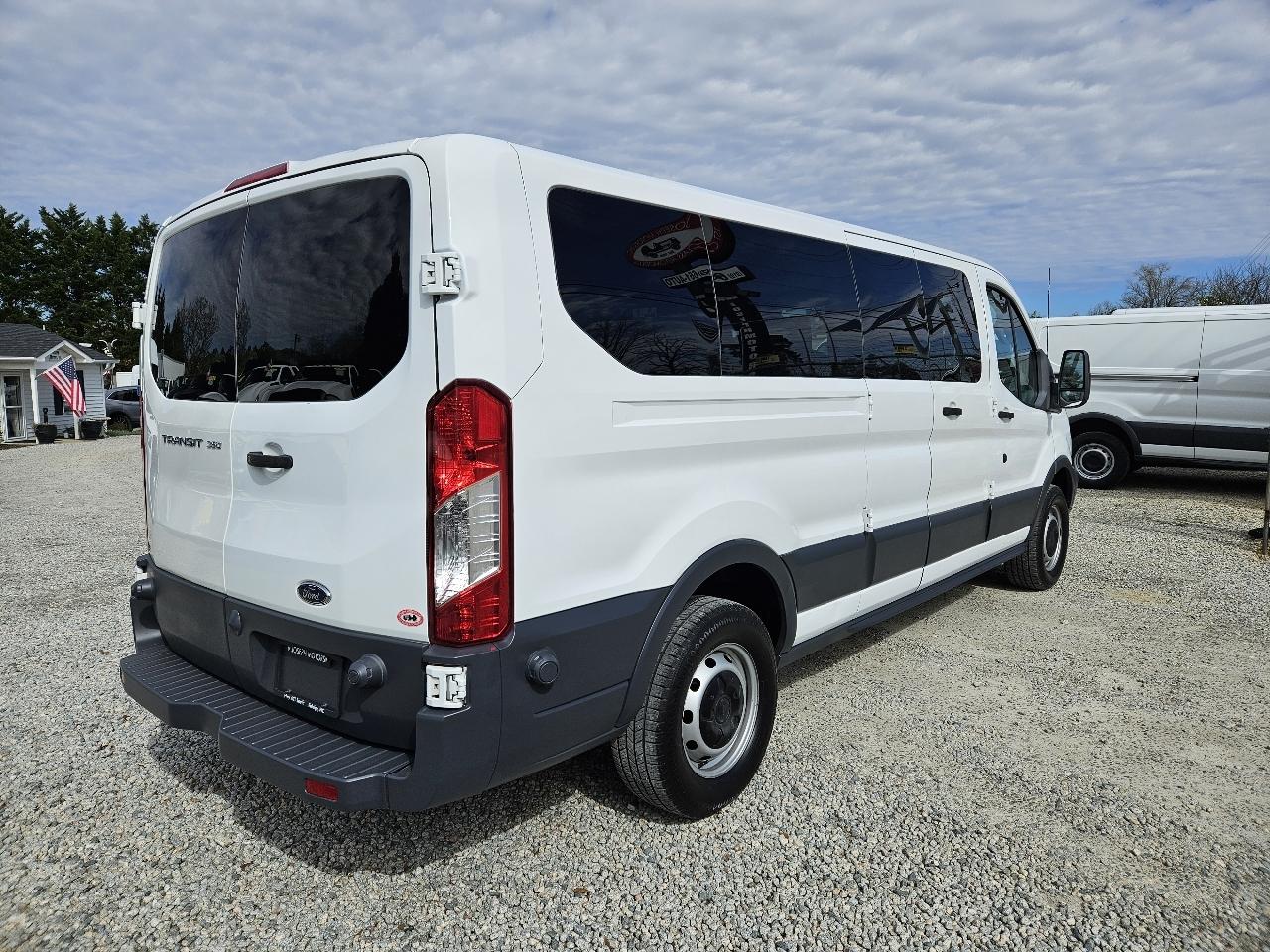 Ford Transit Passenger Wagon  2018