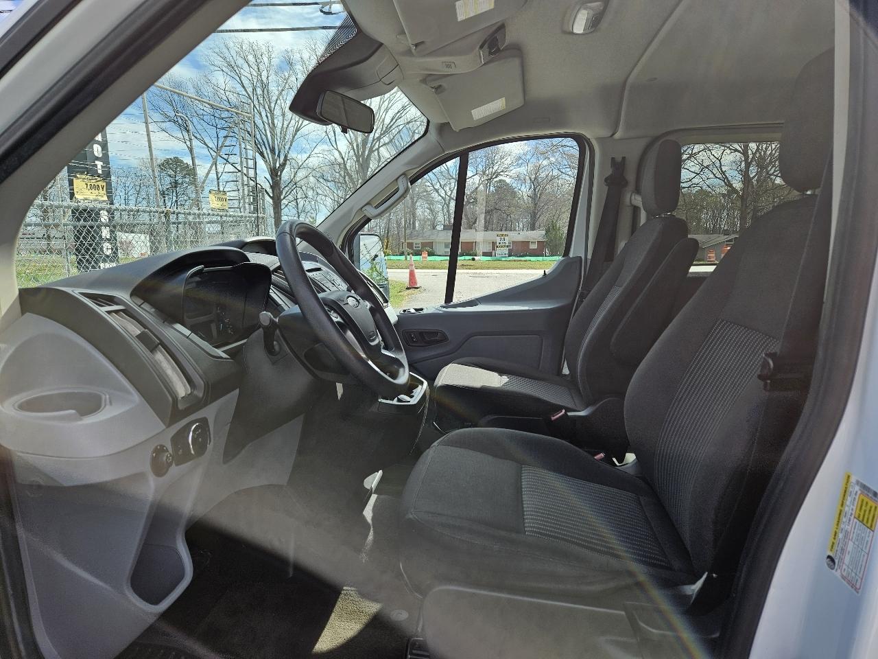 Ford Transit Passenger Wagon  2018