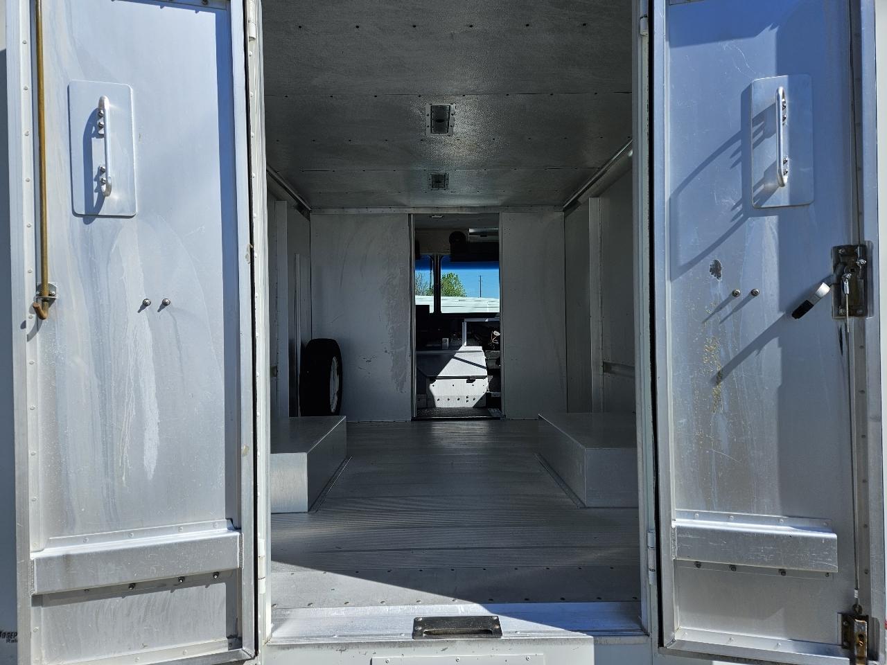 Ford Econoline  2013