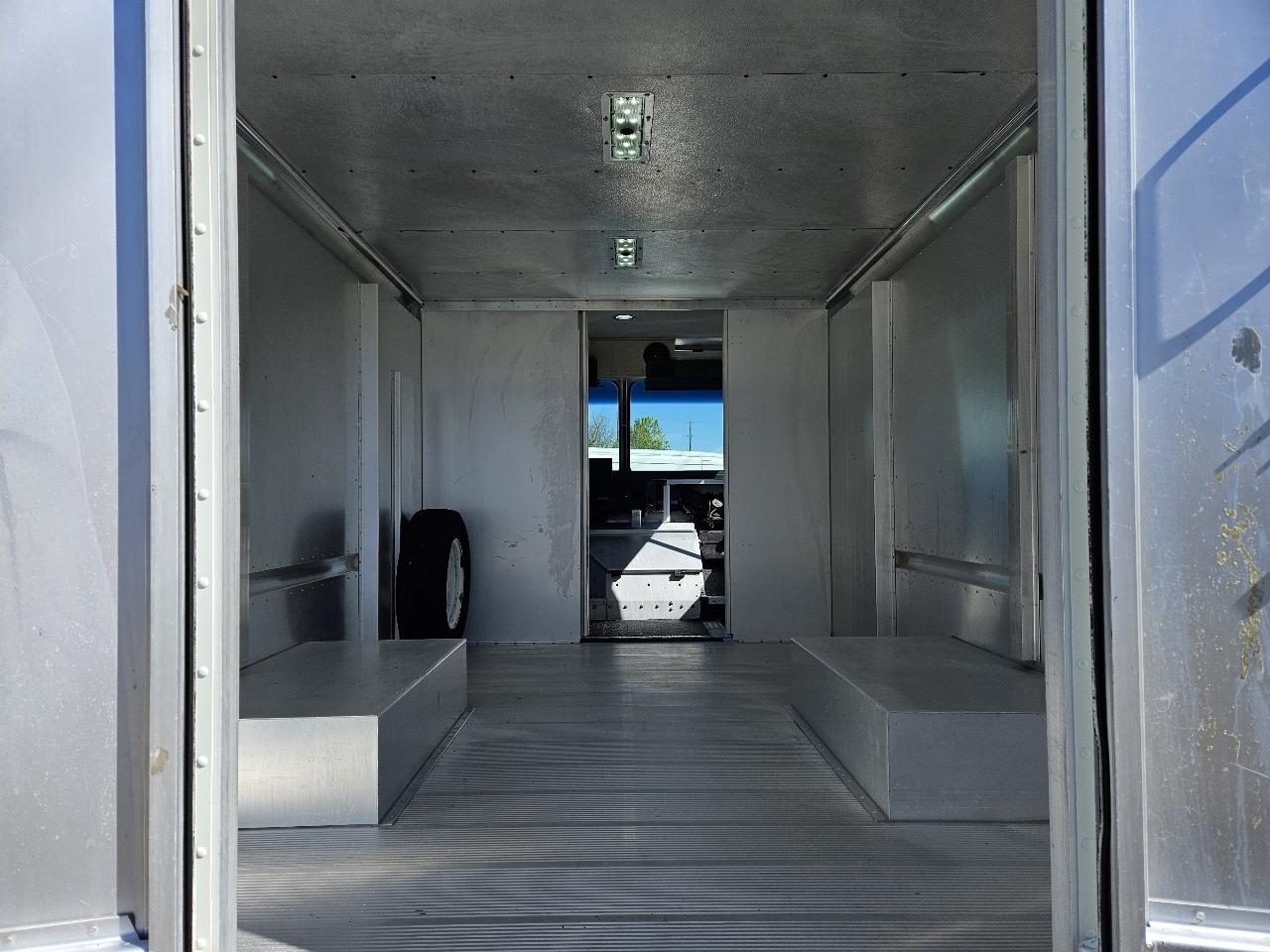 Ford Econoline  2013